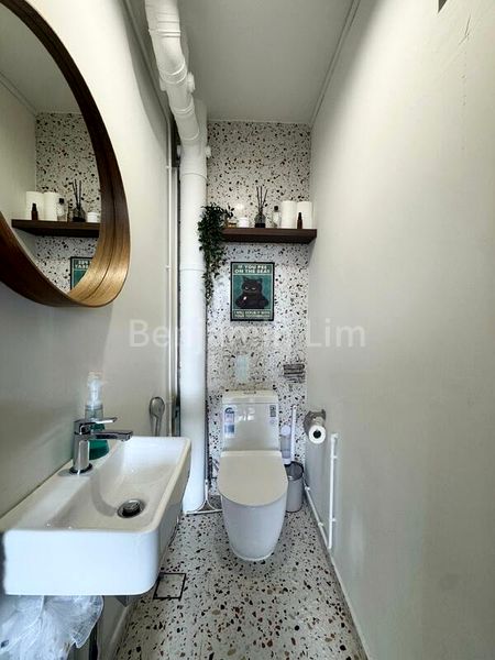 Maisonette HDB for Sale in  633 Hougang Avenue 8 - Image 8