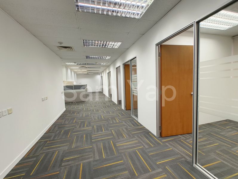 Office for Rent in Tong Eng Building - Image 1