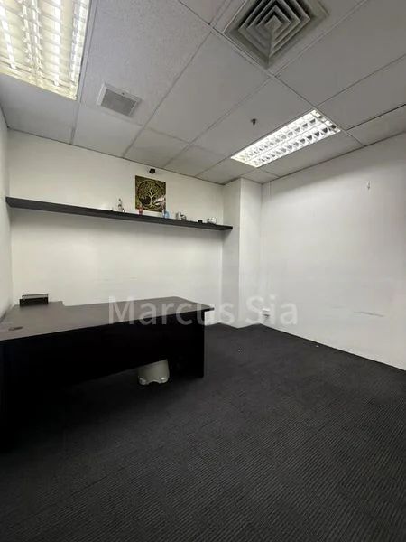 Office for Sale: Parklane Shopping Mall - Image 3