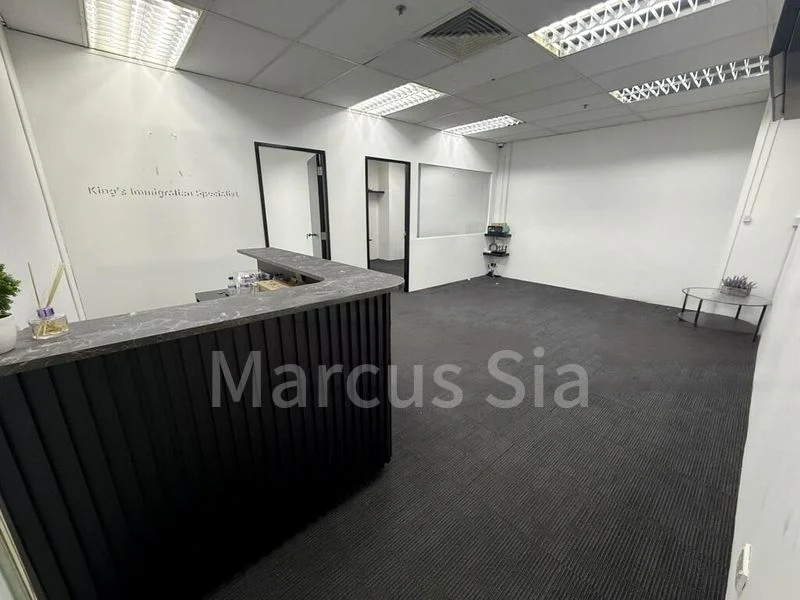 Office for Sale: Parklane Shopping Mall - Image 4