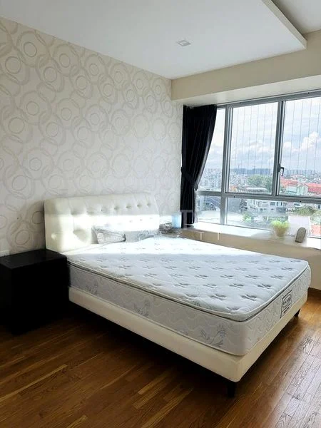 3 Bed Condo for Rent in  The Minton - Image 3