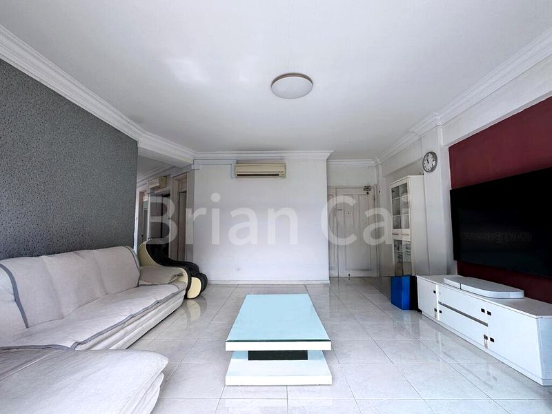 3 Bed Condo for Sale in  Elias Green - Image 2