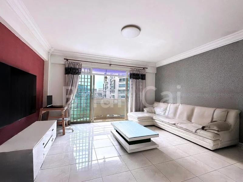 3 Bed Condo for Sale in  Elias Green - Image 1