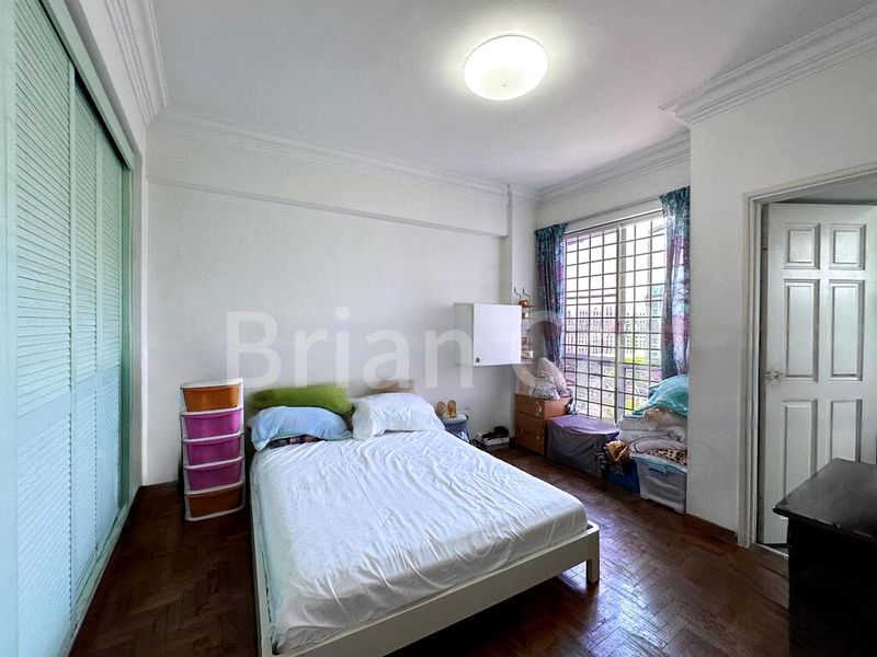 3 Bed Condo for Sale in  Elias Green - Image 8