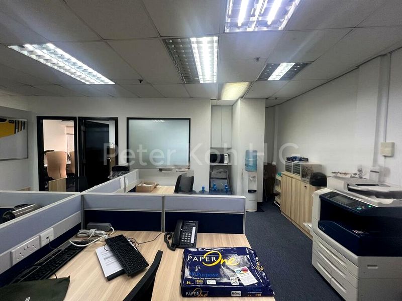 Office for Rent: The Plaza - Image 2