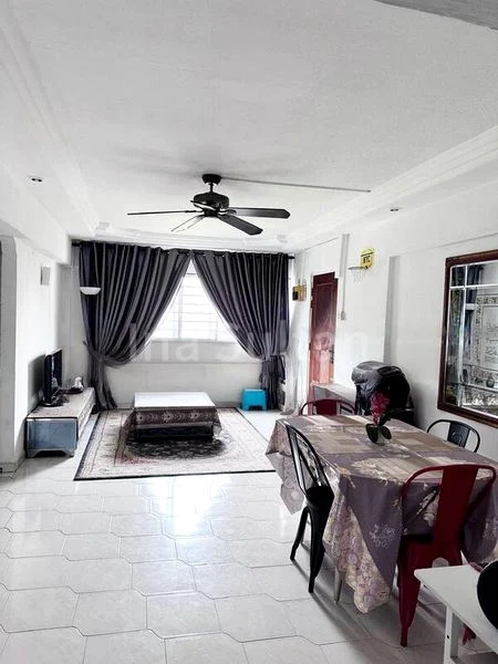 Room (HDB) for Rent in 22 Marsiling Drive - Image 3