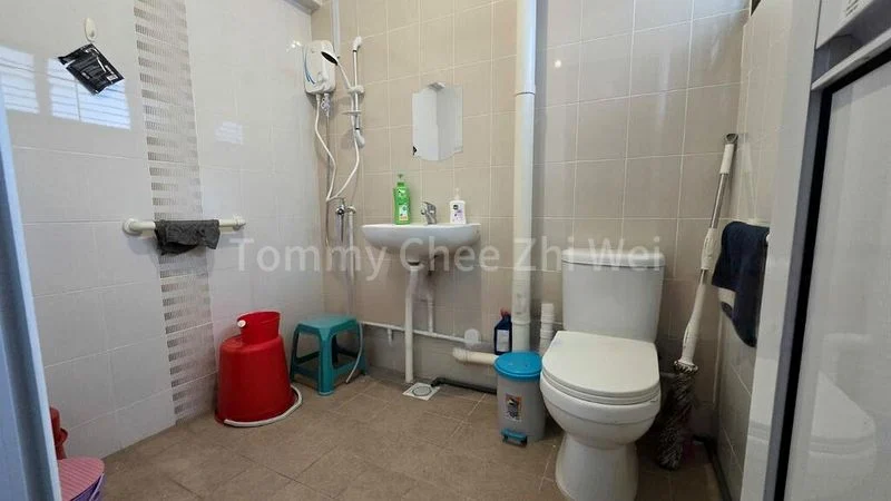 Master Room (HDB) for Rent in  413 Jurong West Street 42 - Image 2