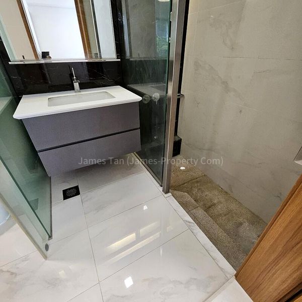 1 Bed Condo for Rent in  Watertown - Image 4