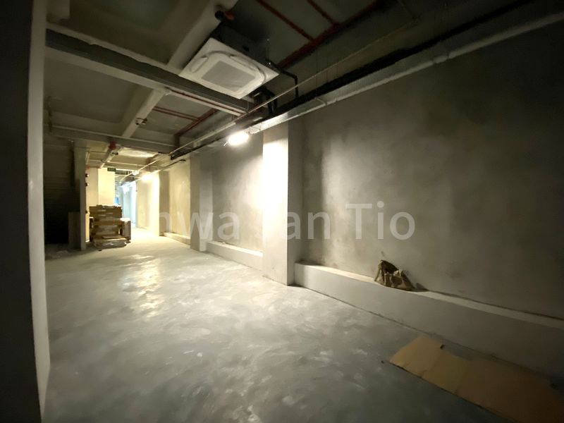 Shop / Shophouse for Rent: ❤️ Prominent Shophouse, High Ceiling & Efficient Layout @ Hongkong Street - Image 11