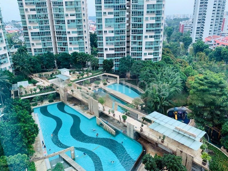 3 Bed Condo for Rent in Goldenhill Park Condominium - Image 1