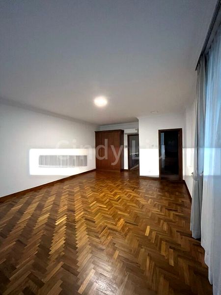 4 Bed Semi-Detached House (Landed) for Sale in  Kew Avenue - Image 4