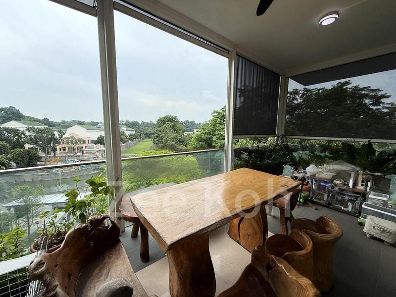 4 Bed Condo for Rent in  One Robin - Image 3