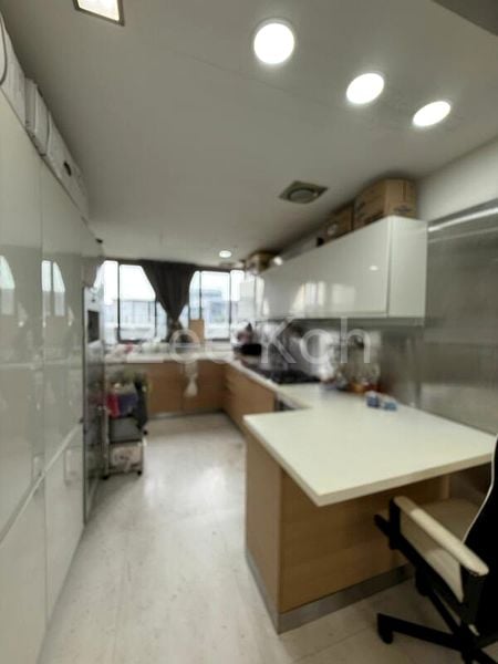 4 Bed Condo for Rent in  One Robin - Image 9