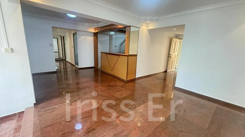 5 Room (5I) HDB for Sale in 720 Tampines Street 72 - Image 3