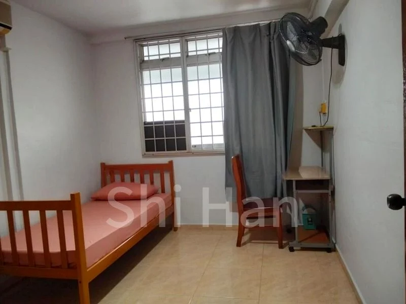Common Room (HDB) for Rent in  283 Bukit Batok East Avenue 3 - Image 1