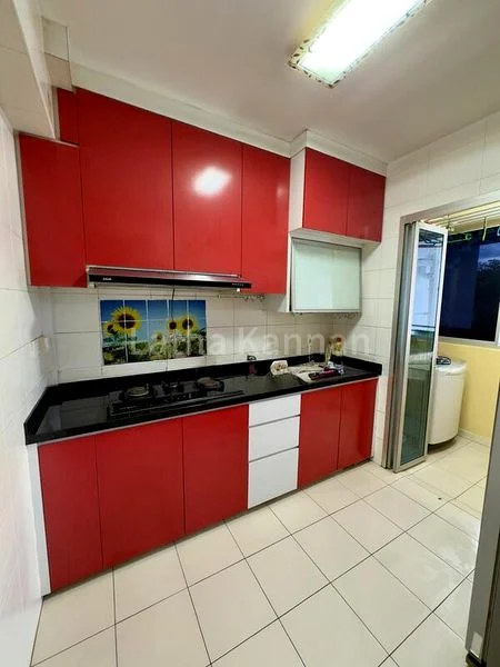 3 Room (3NG) HDB for Rent in 50 Commonwealth Drive - Image 5