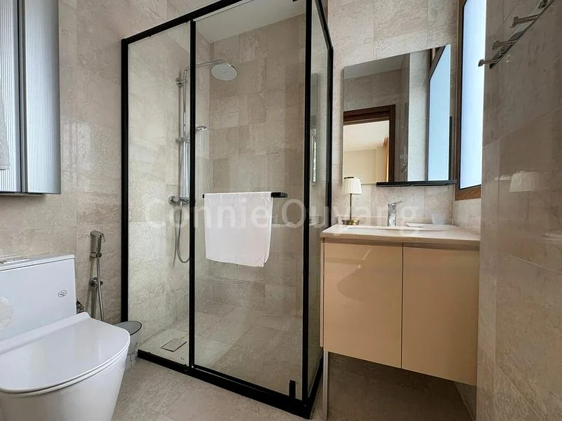 Common Room (Landed) for Rent in Boon Liew Building - Image 5