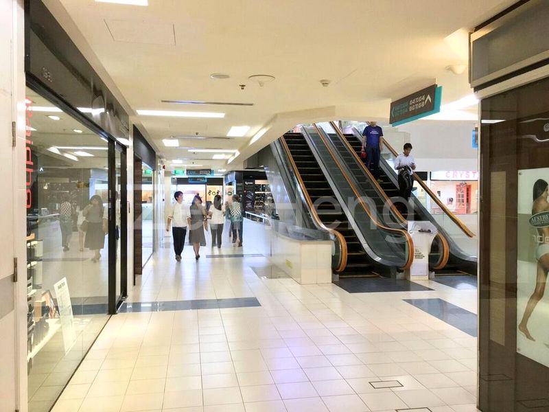 Other Retail for Sale: The Adelphi - Image 3