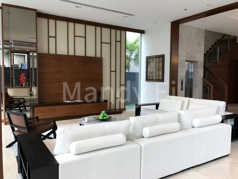 6 Bed Bungalow (Landed) for Sale in Toh Estate - Image 6