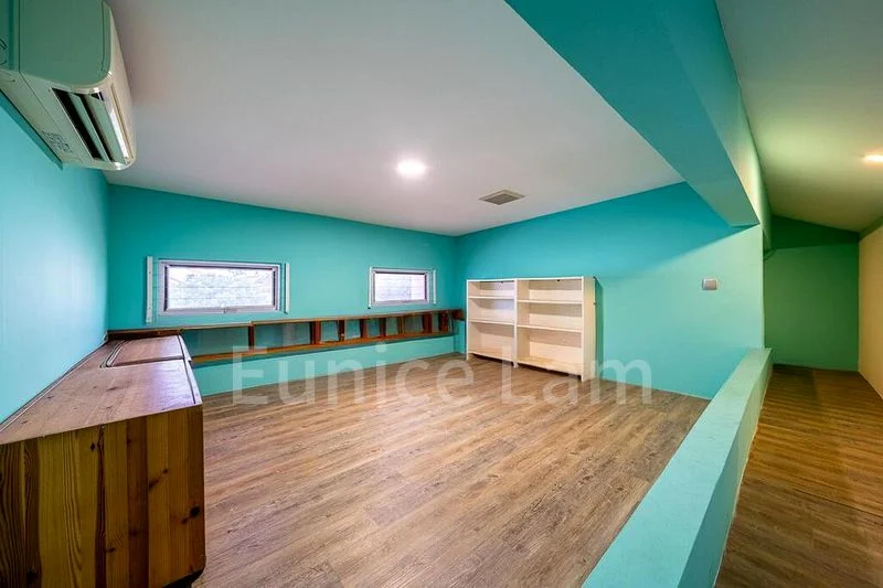 4 Bed Terraced House (Landed) for Rent in  Chuan Terrace - Image 3