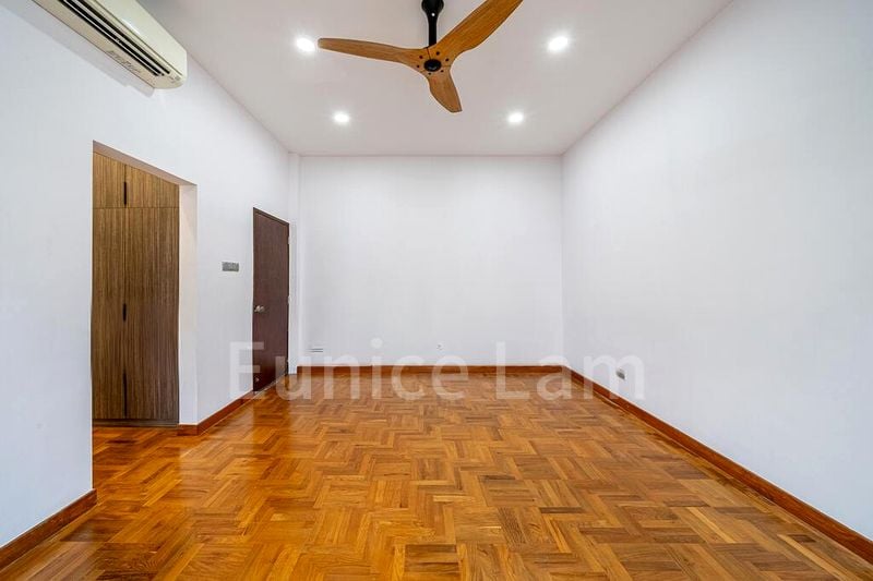 4 Bed Terraced House (Landed) for Rent in  Chuan Terrace - Image 9