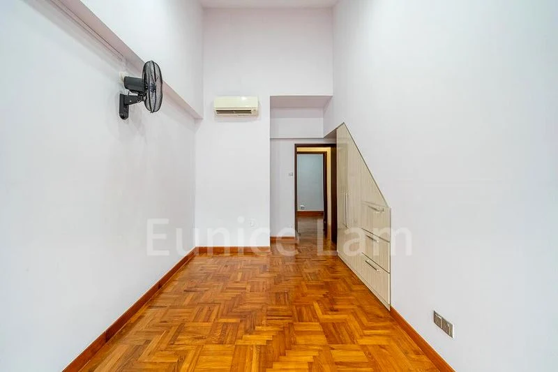 4 Bed Terraced House (Landed) for Rent in  Chuan Terrace - Image 5
