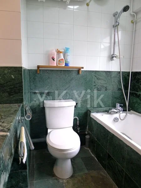 Studio Condo for Rent in  People's Park Complex - Image 11