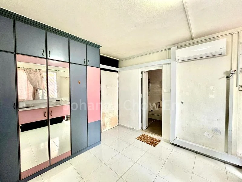 Master Room (HDB) for Rent in 230G Tampines Street 21 - Image 10