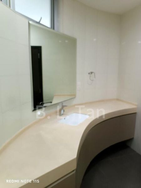 5 Bed Condo for Rent in  The Peak - Image 7