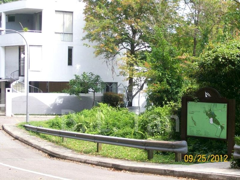 5 Bed Condo for Rent in  The Peak - Image 3