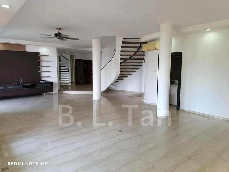 5 Bed Condo for Rent in  The Peak - Image 5