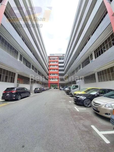 Warehouse for Rent: Shun Li Industrial Complex - Image 3
