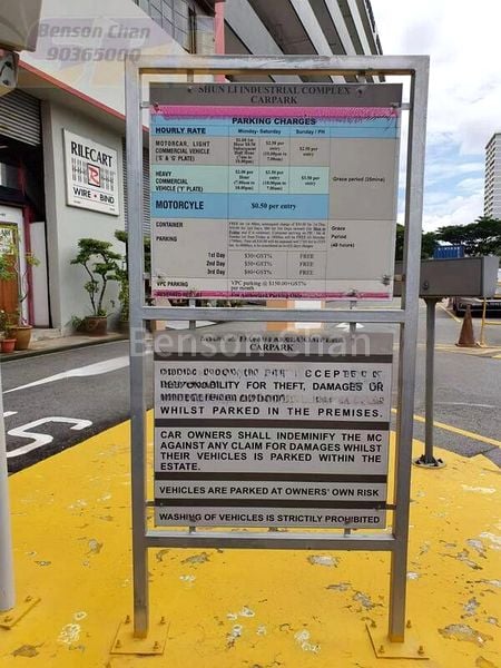 Warehouse for Rent: Shun Li Industrial Complex - Image 4