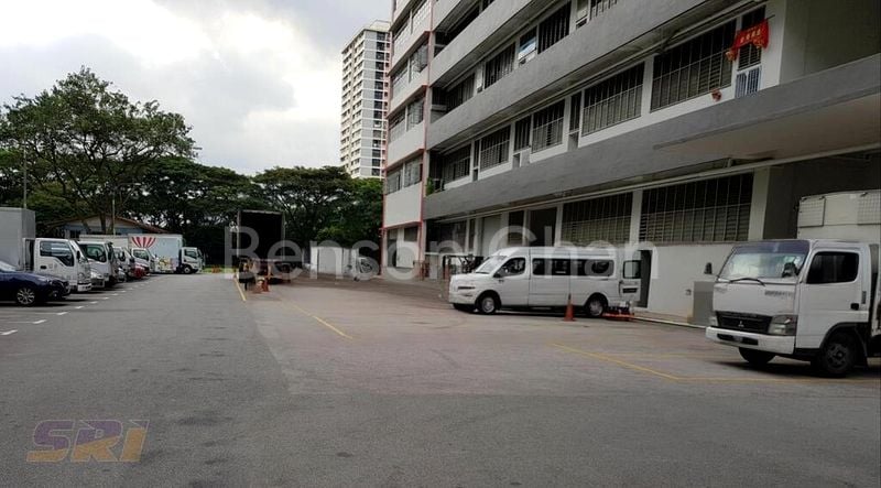 Warehouse for Rent: Shun Li Industrial Complex - Image 1