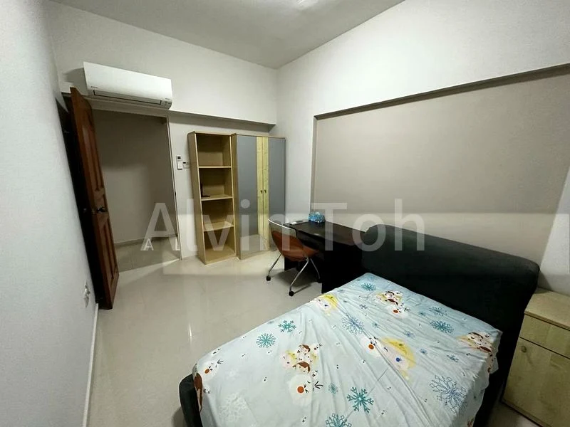 Common Room (HDB) for Rent in  687B Woodlands Drive 75 - Image 3