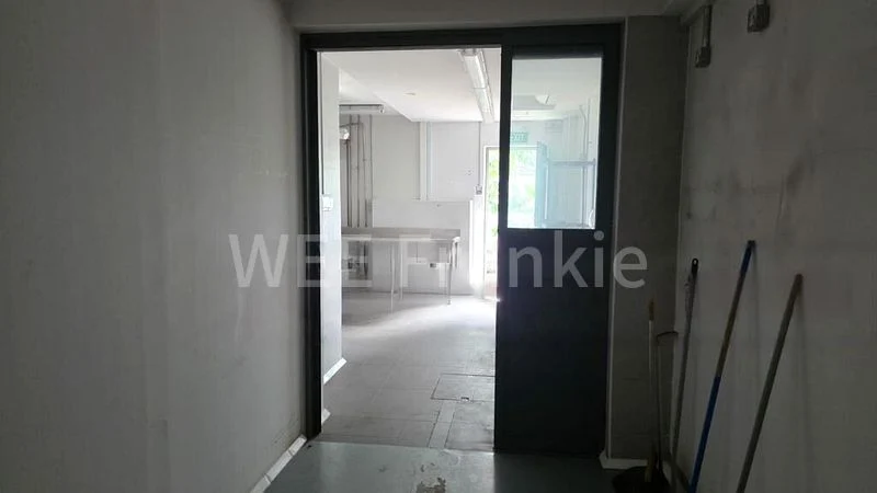 Food & Beverage for Rent: Cafe, Coffee Bar, Dessert, Tea House, Cake, Waffle & Ice Cream Shop - Image 8