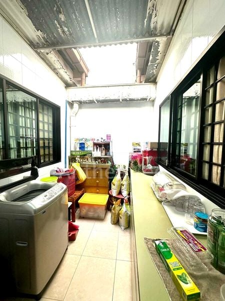 3 Bed Terraced House (Landed) for Sale in  Jalan Kesoma - Image 3