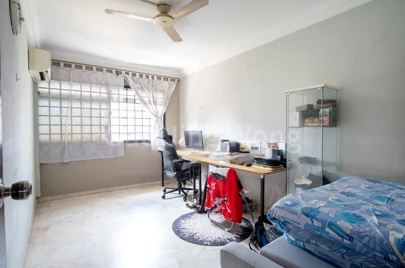 4 Room (4A) HDB for Sale in  535A Serangoon North Avenue 4 - Image 7
