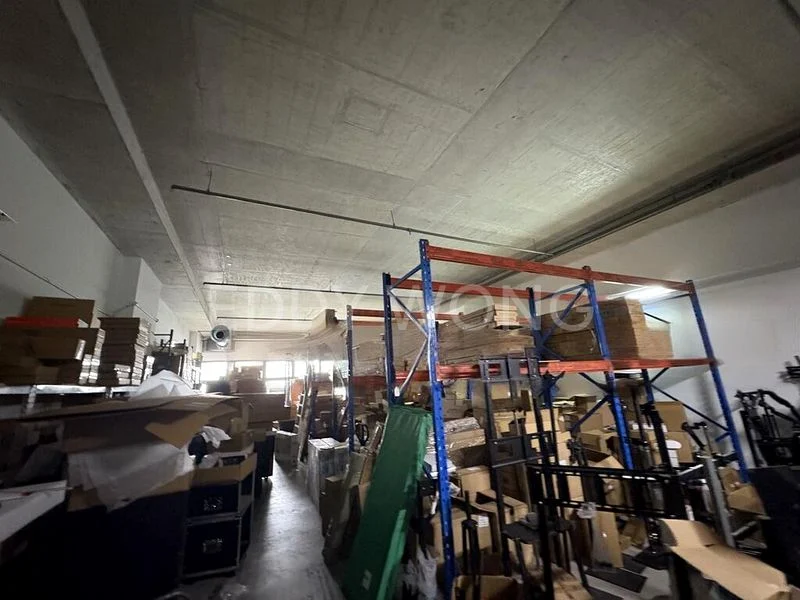 Light Industrial (B1) for Sale: Nordcom II - Image 10