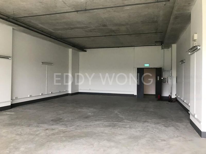 Light Industrial (B1) for Sale: Nordcom II - Image 1