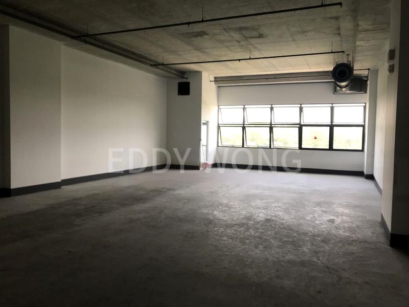 Light Industrial (B1) for Sale: Nordcom II - Image 4