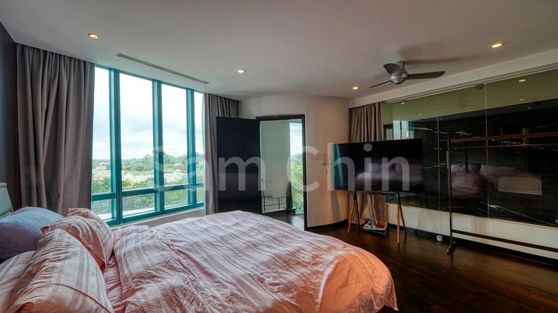 2 Bed Condo for Sale in  The Legend - Image 8