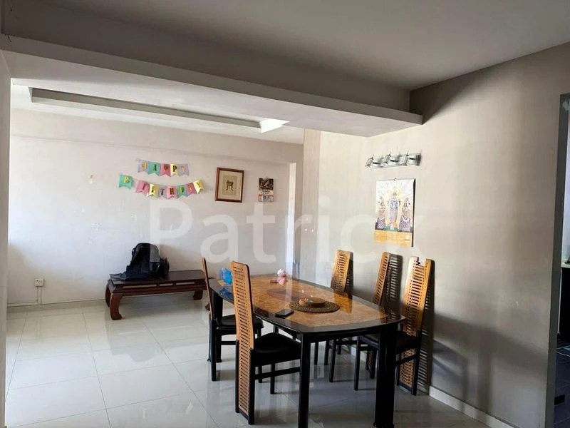 5 Room (5I) HDB for Rent in  291A Bukit Batok Street 24 - Image 1