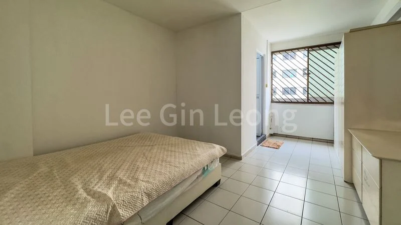 4 Room (4A) HDB for Sale in 870 Tampines Street 83 - Image 9