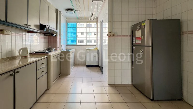 4 Room (4A) HDB for Sale in 870 Tampines Street 83 - Image 5