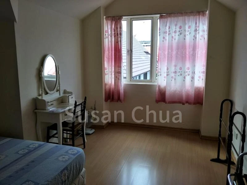 Room (Landed) for Rent in Sennett Estate - Image 4