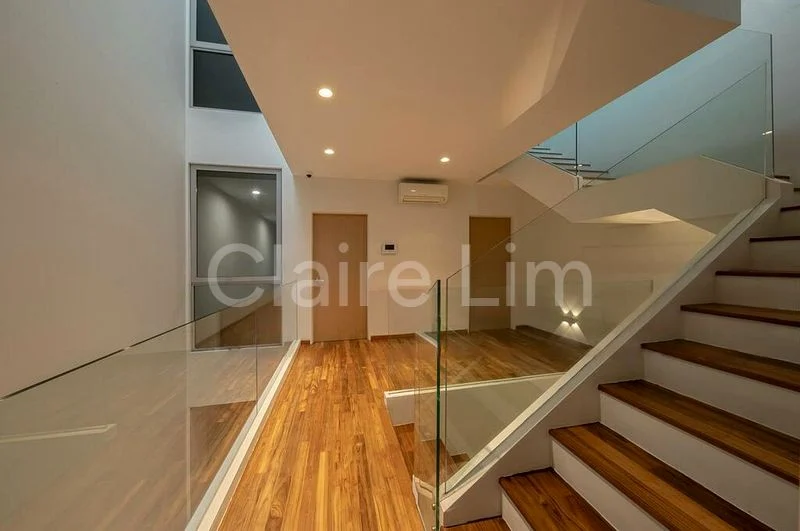 4+1 Bed Terraced House (Landed) for Sale in  Happy Estate - Image 8