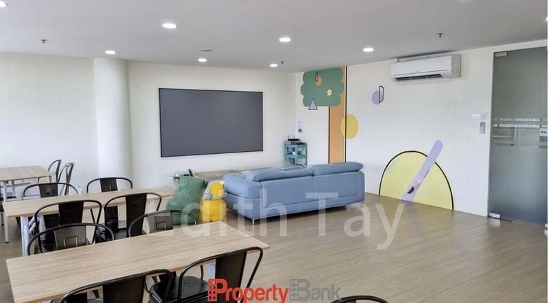 Rare Freehold High-Floor Office for Sale: City Fringe, Bugis. - Image 6