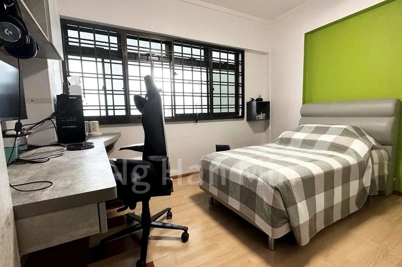 4 Room (4A) HDB for Sale in 623 Woodlands Drive 52 - Image 3