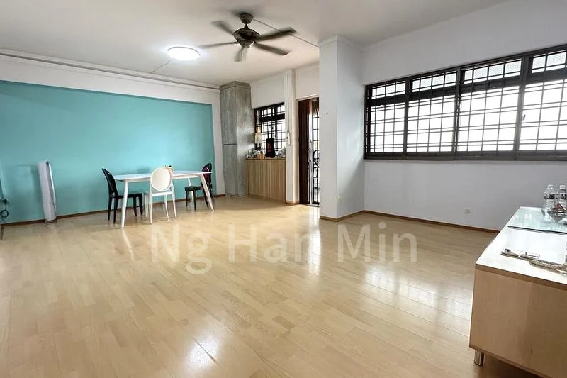 4 Room (4A) HDB for Sale in 623 Woodlands Drive 52 - Image 8